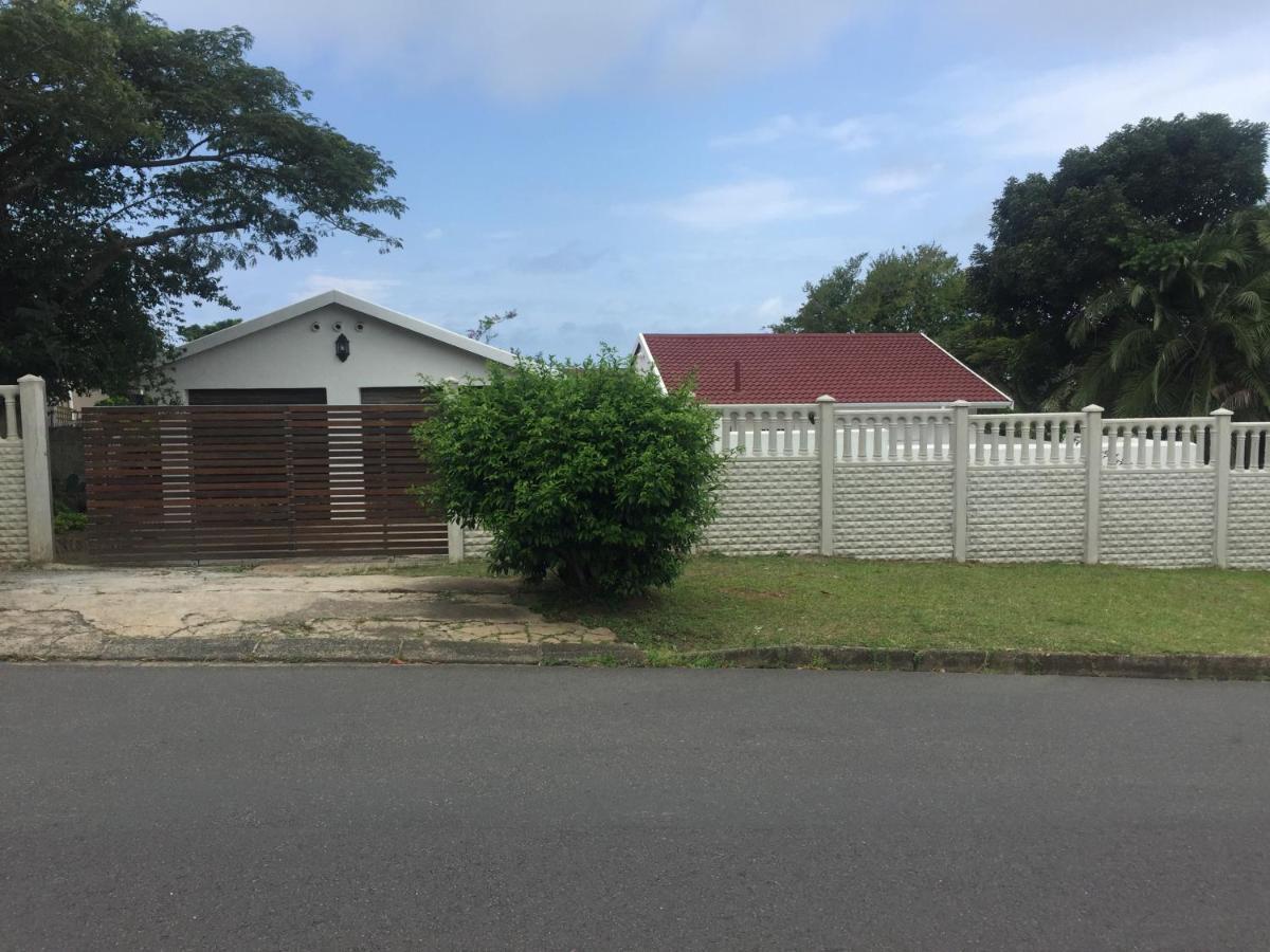 White House Lodge In Scotburgh Scottburgh Εξωτερικό φωτογραφία